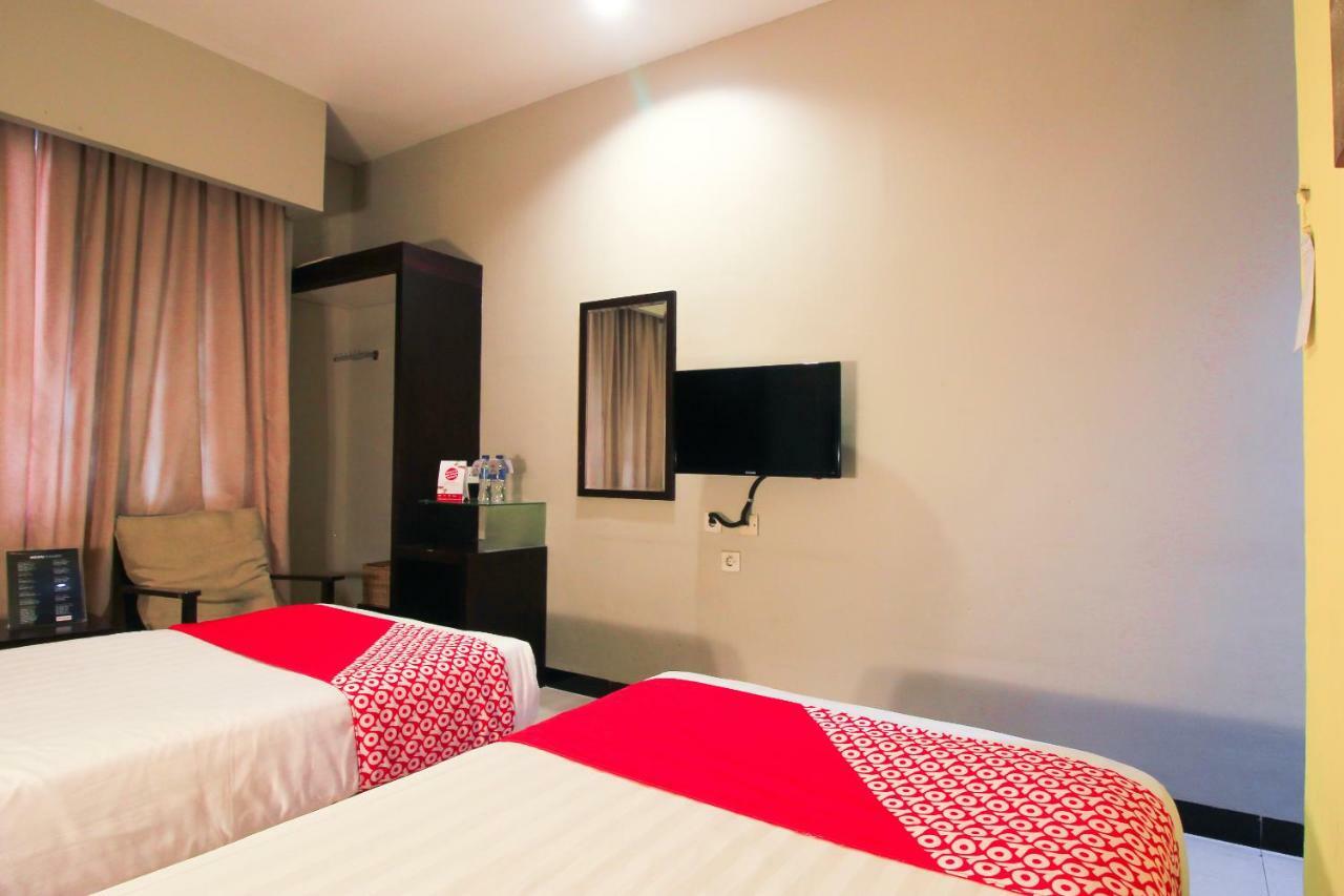 Aston Pekanbaru City Hotel Ngoại thất bức ảnh