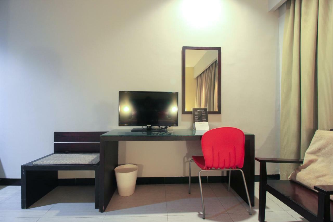Aston Pekanbaru City Hotel Ngoại thất bức ảnh