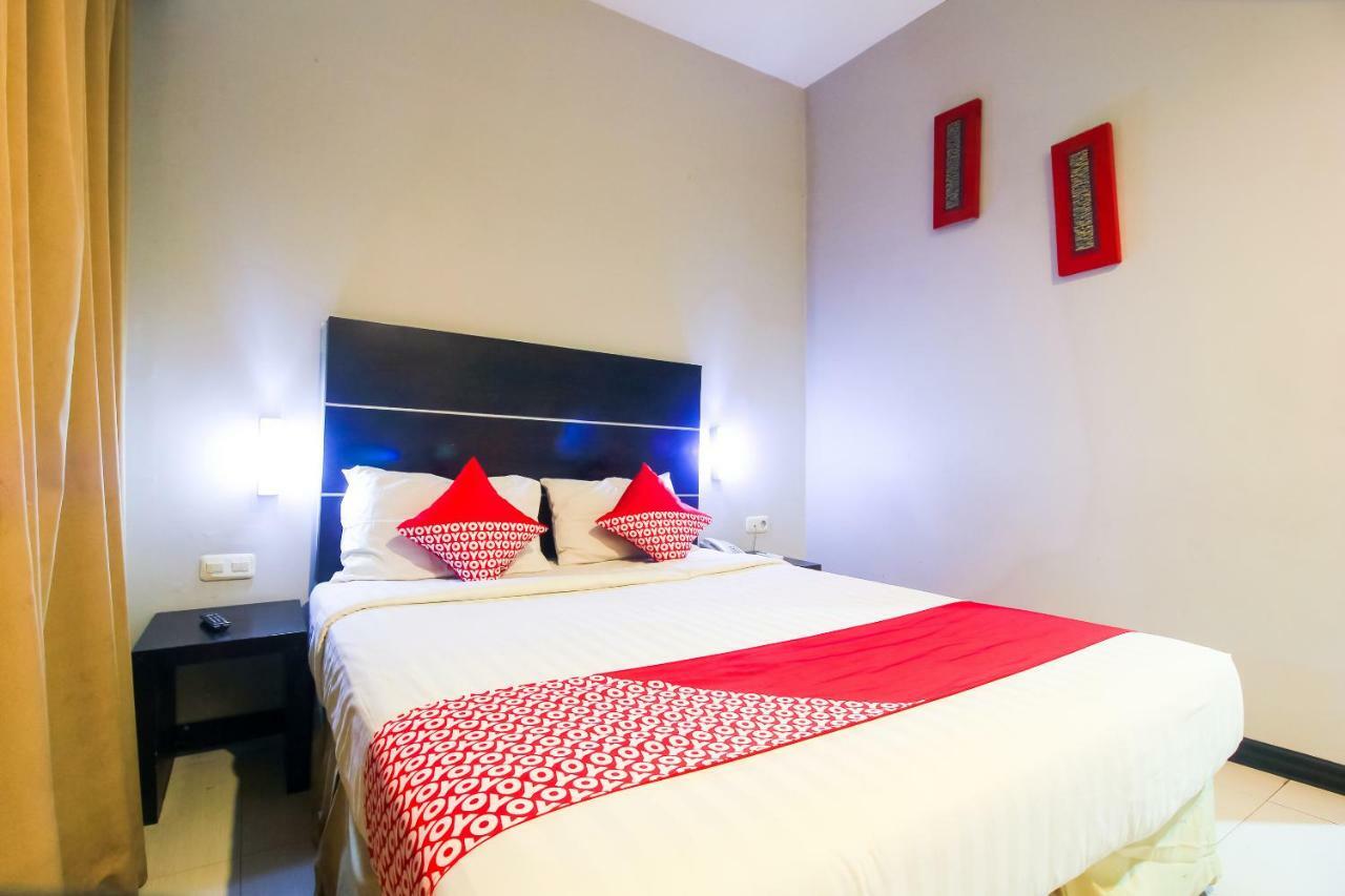 Aston Pekanbaru City Hotel Ngoại thất bức ảnh