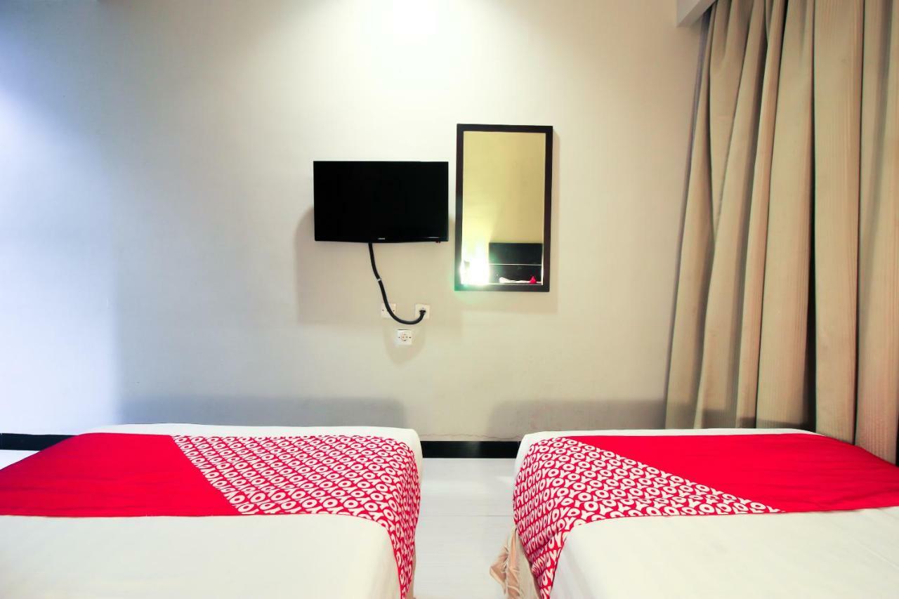 Aston Pekanbaru City Hotel Ngoại thất bức ảnh
