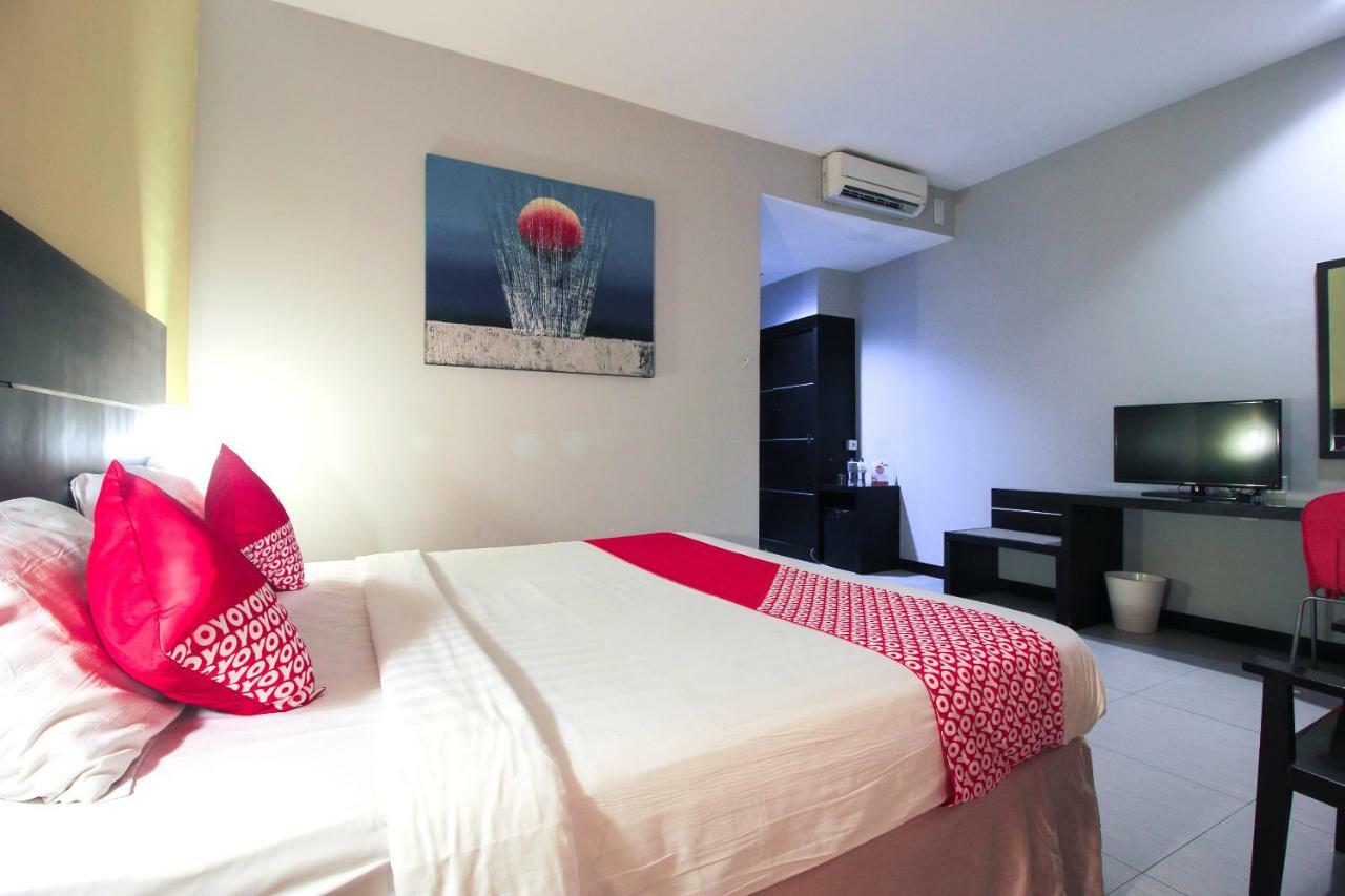 Aston Pekanbaru City Hotel Ngoại thất bức ảnh