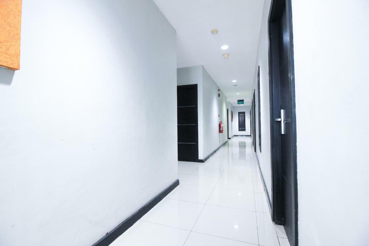 Aston Pekanbaru City Hotel Ngoại thất bức ảnh